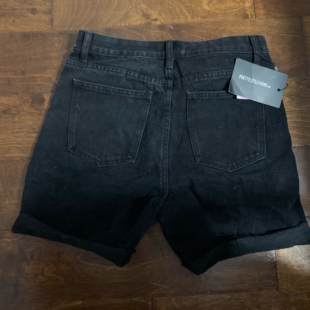 Pretty little thing shorts